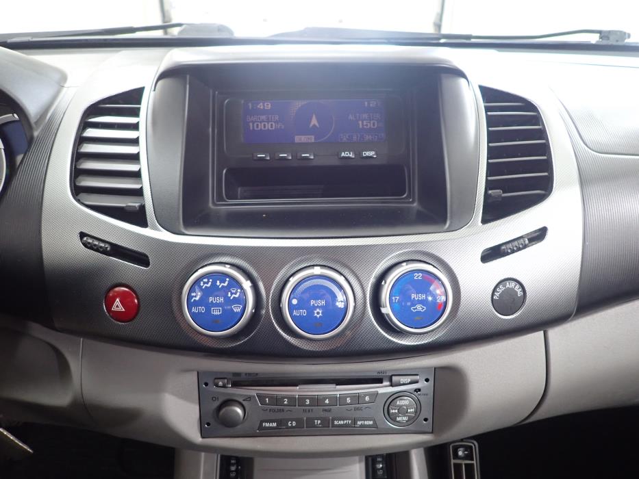 MITSUBISHI L200 2008