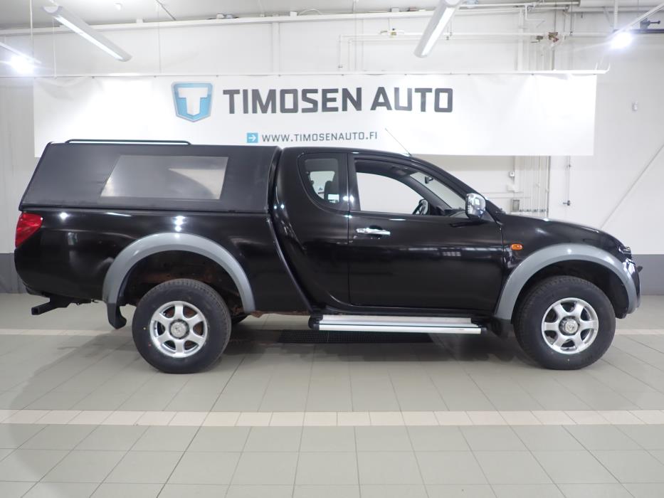 MITSUBISHI L200 2008
