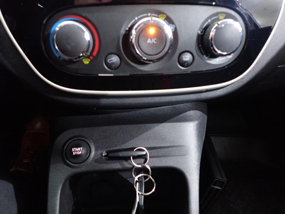 RENAULT Captur 2019