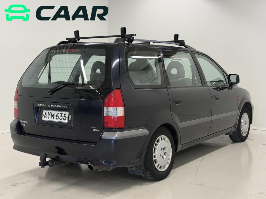 MITSUBISHI Space Wagon 2000