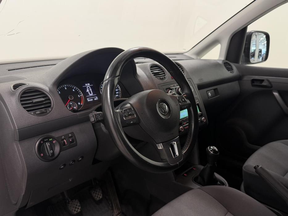 VOLKSWAGEN Caddy Maxi 2015