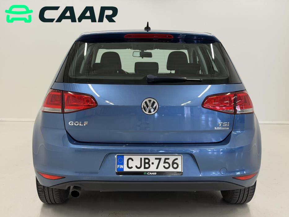 VOLKSWAGEN Golf 2014