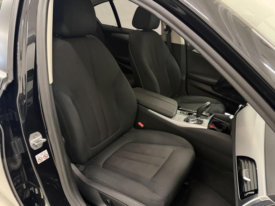 BMW 530 2019