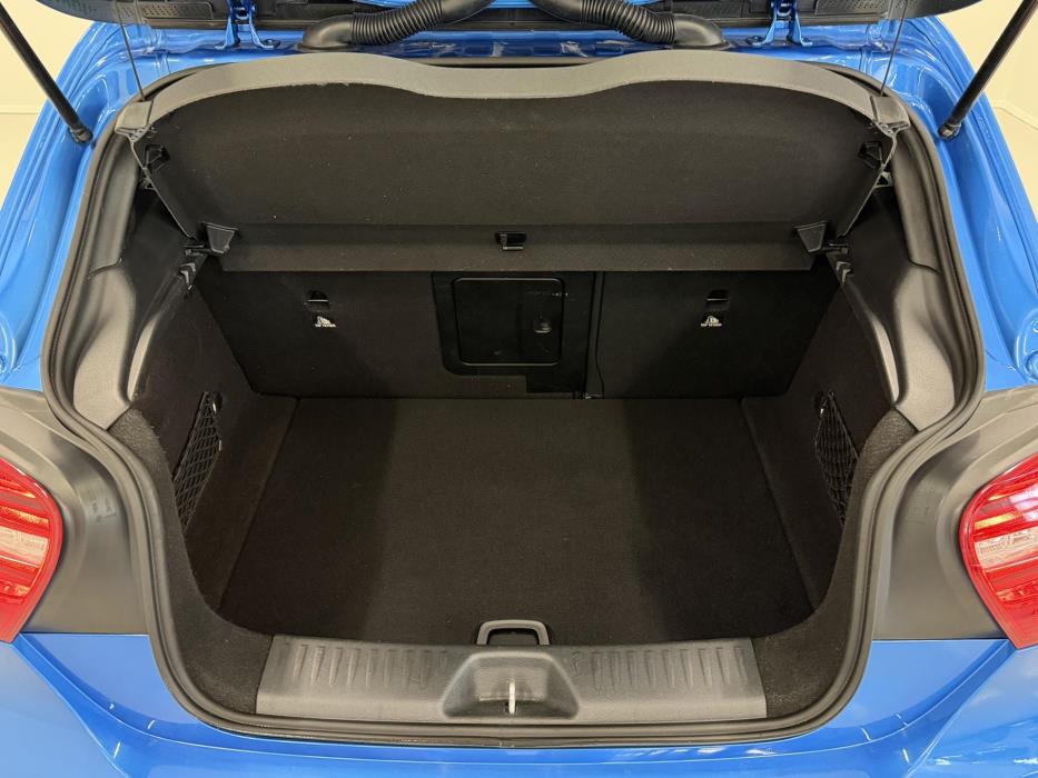 MERCEDES-BENZ A 2013