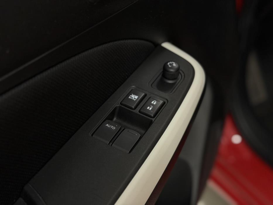 SUZUKI Swift 2022