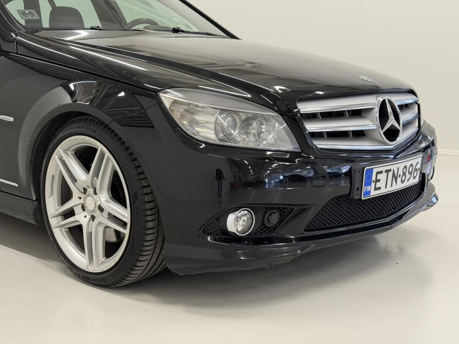 MERCEDES-BENZ C 2009