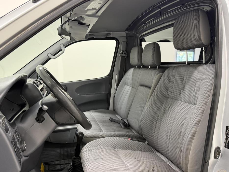 TOYOTA Hiace 2007