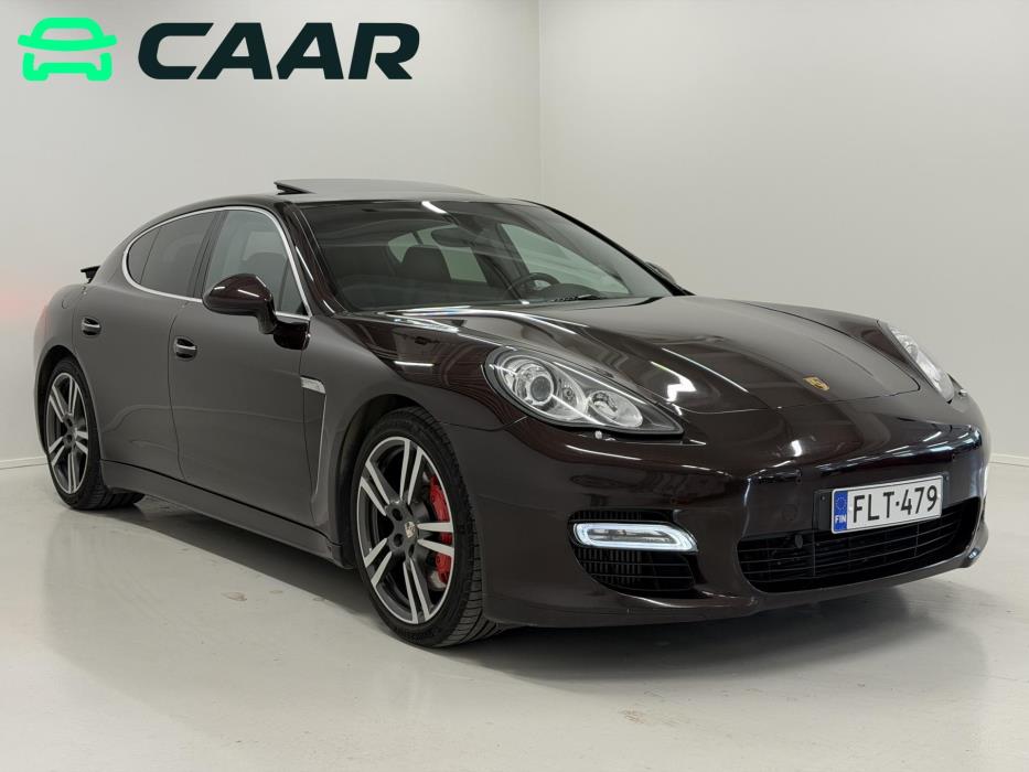 PORSCHE Panamera 2010