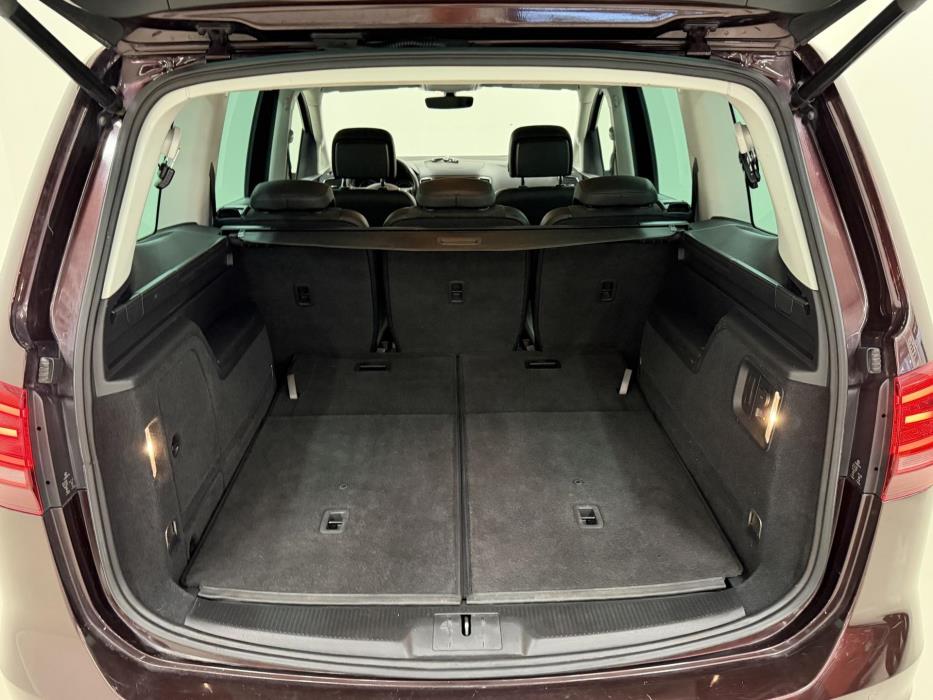 VOLKSWAGEN Sharan 2016
