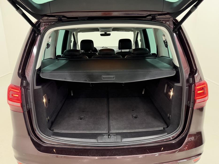 VOLKSWAGEN Sharan 2016