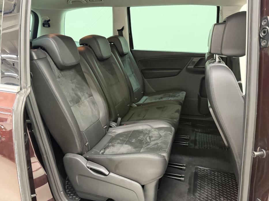 VOLKSWAGEN Sharan 2016