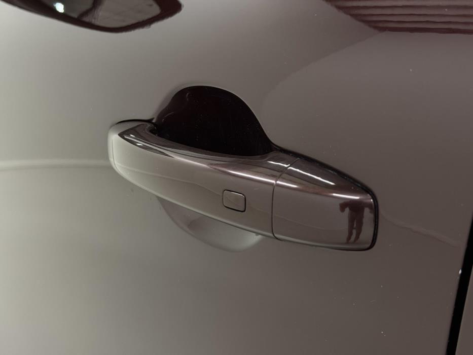MERCEDES-BENZ T 2024