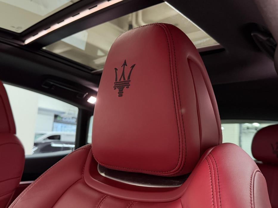 MASERATI Levante 2017