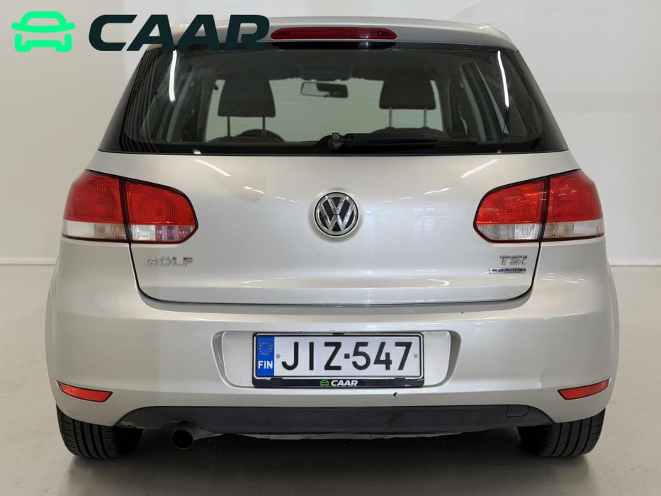 VOLKSWAGEN Golf 2011