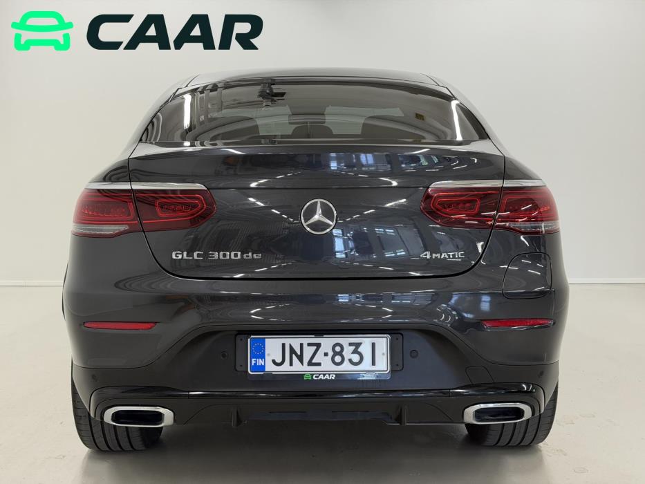 MERCEDES-BENZ GLC 2023