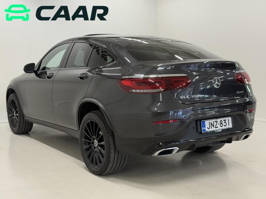 MERCEDES-BENZ GLC 2023