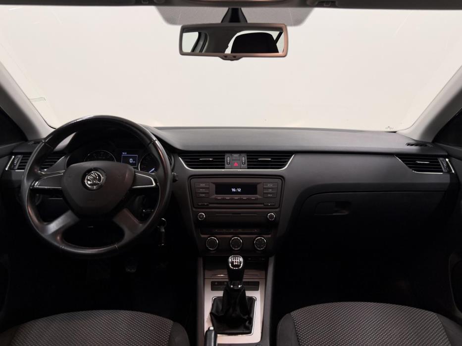 SKODA Octavia 2014