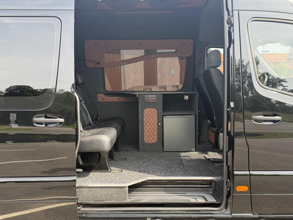 MERCEDES-BENZ Sprinter 2021