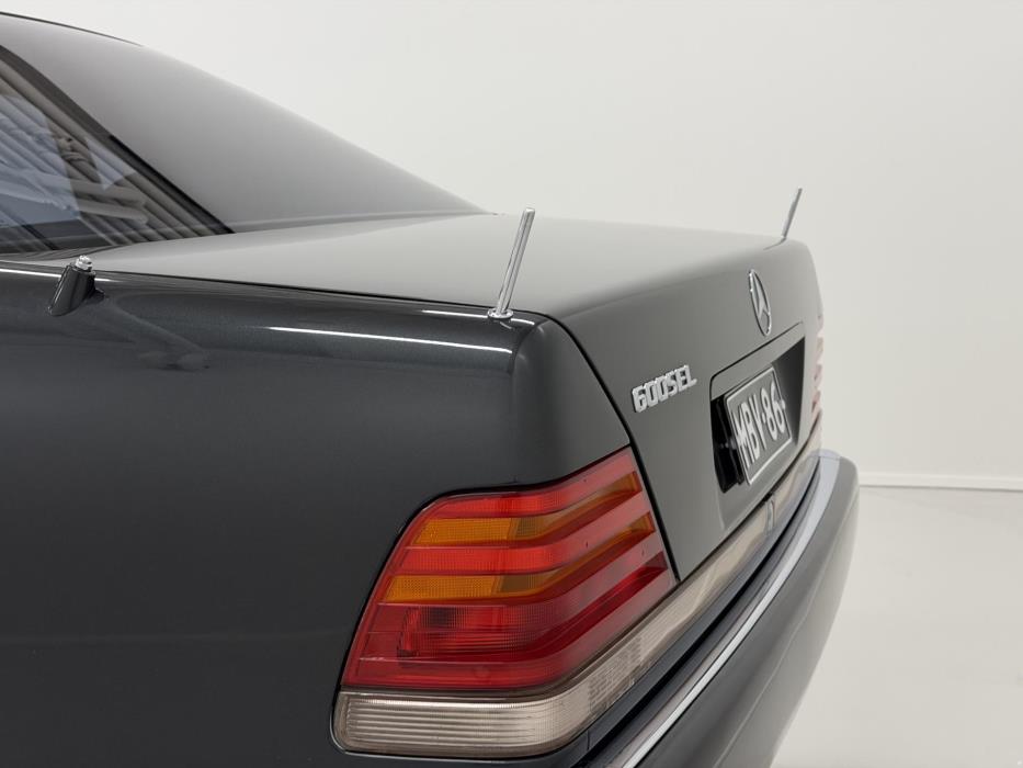 MERCEDES-BENZ S 1995