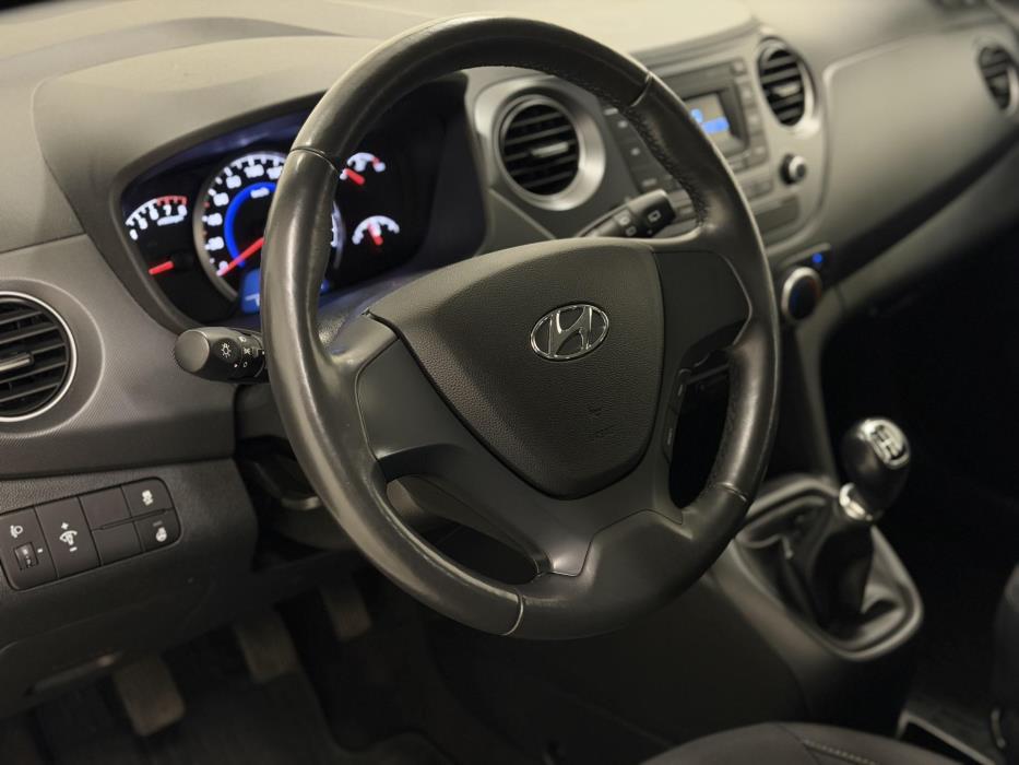 HYUNDAI i10 2018