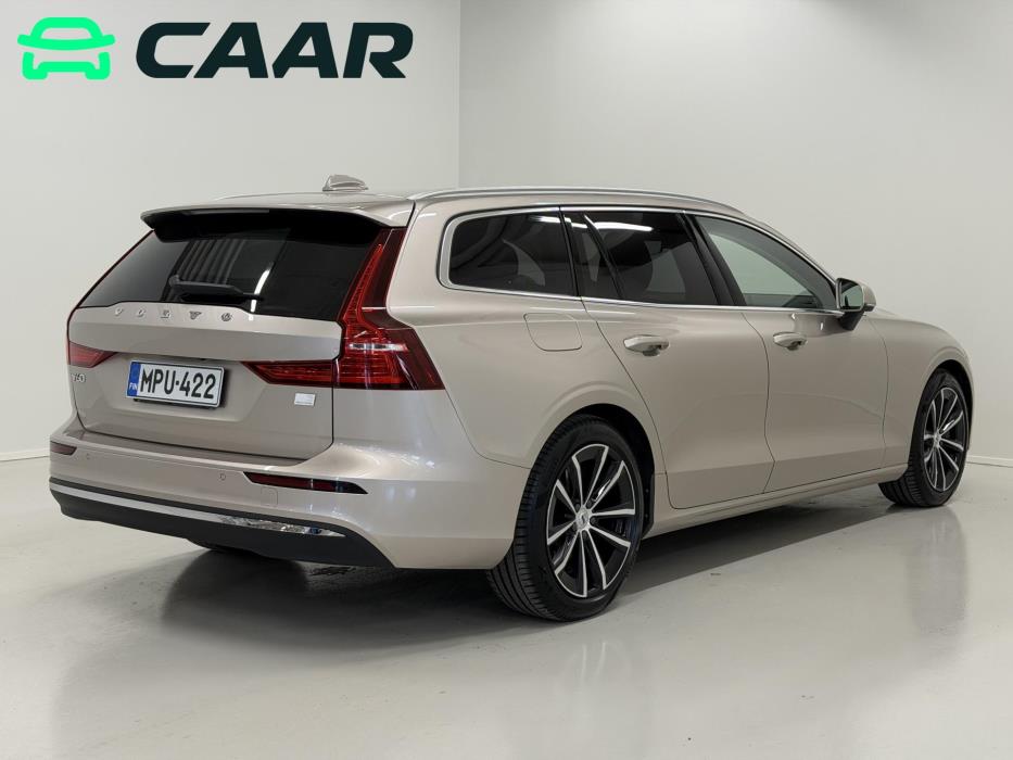 VOLVO V60 2024