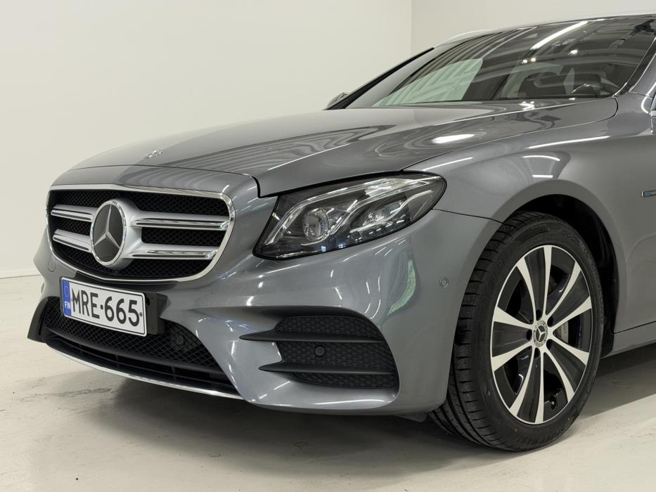 MERCEDES-BENZ E 2020