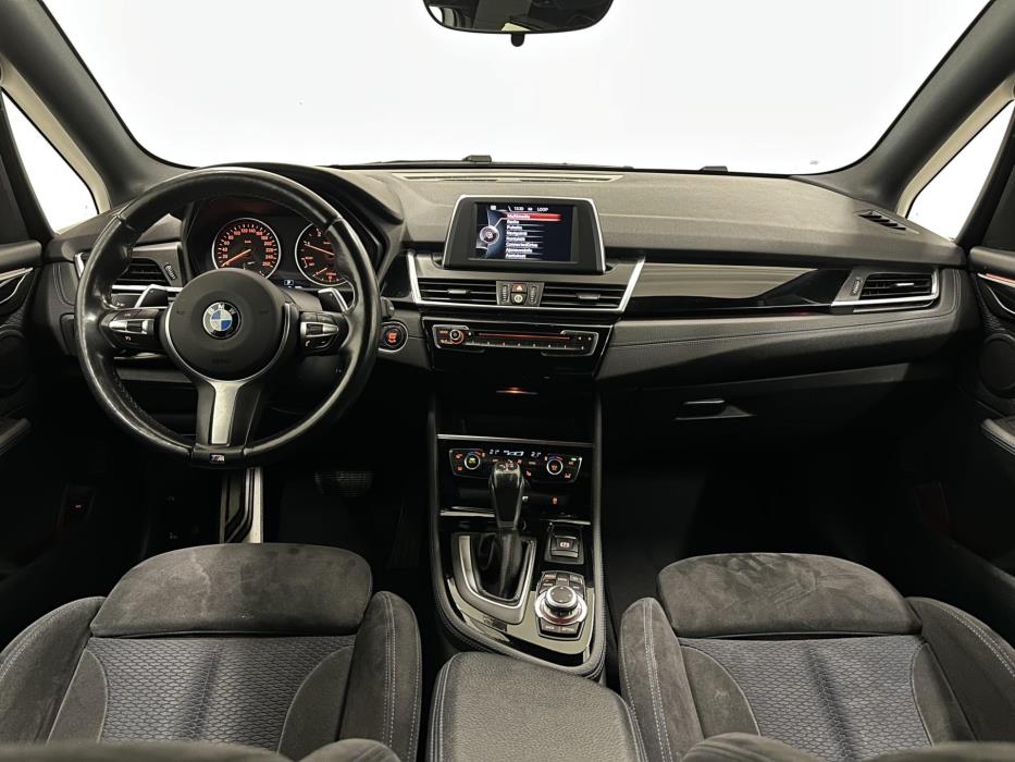 BMW 220 2015