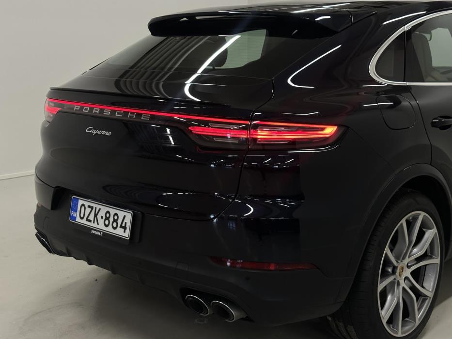 PORSCHE Cayenne 2022