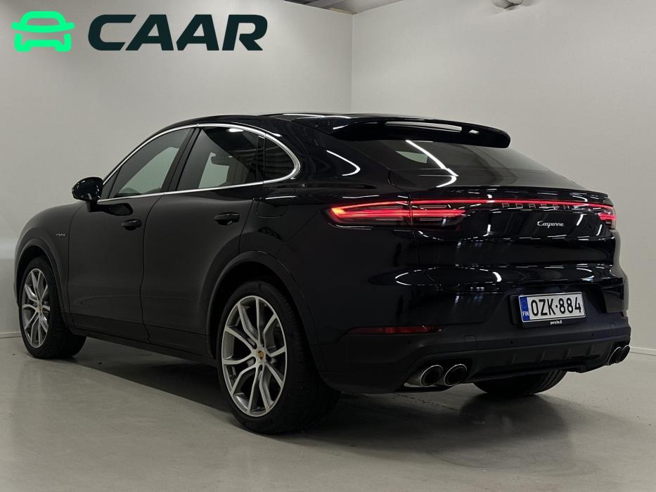 PORSCHE Cayenne 2022
