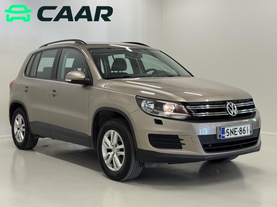 VOLKSWAGEN Tiguan 2012