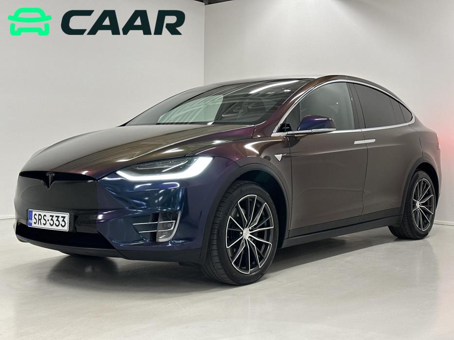 TESLA Model X 2021