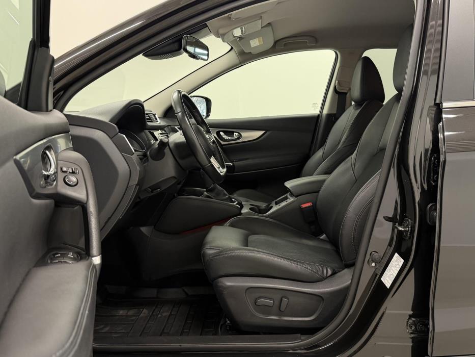 NISSAN Qashqai 2020