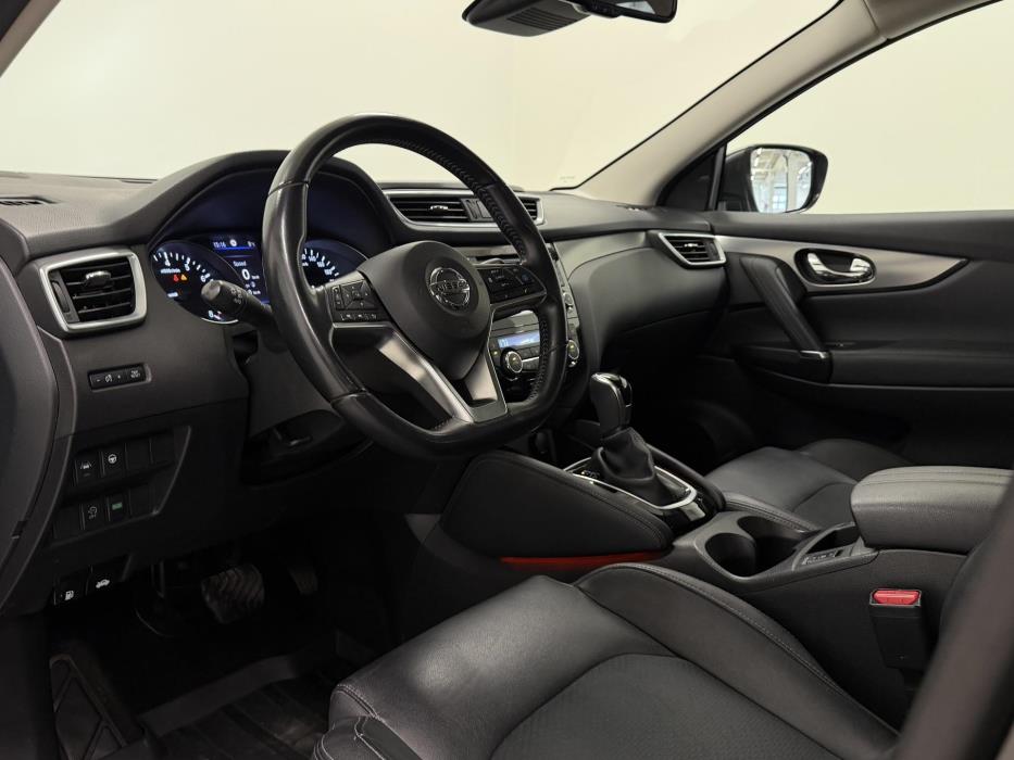 NISSAN Qashqai 2020