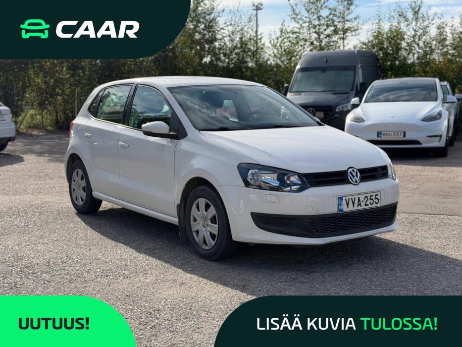 VOLKSWAGEN Polo 2014