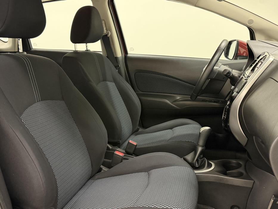 NISSAN Note 2015