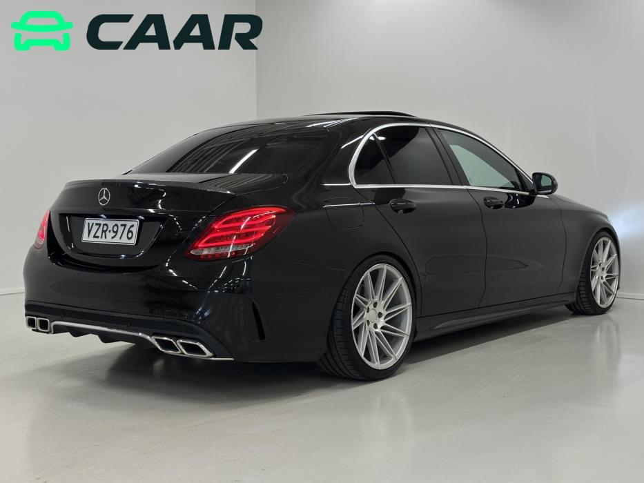 MERCEDES-BENZ C 2015