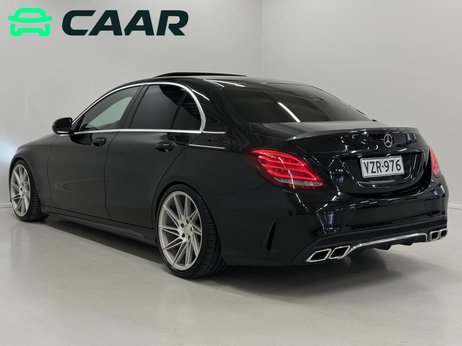 MERCEDES-BENZ C 2015