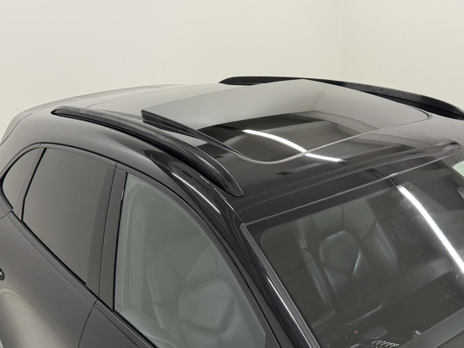 PORSCHE Macan 2015