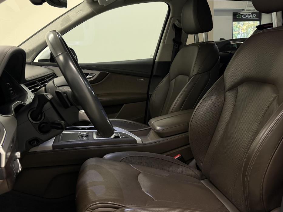 AUDI Q7 2018