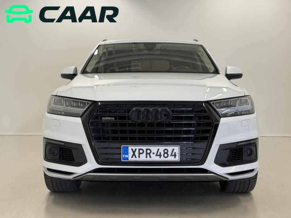AUDI Q7 2018