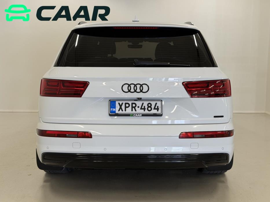 AUDI Q7 2018
