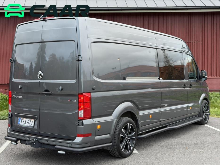VOLKSWAGEN Crafter 2024