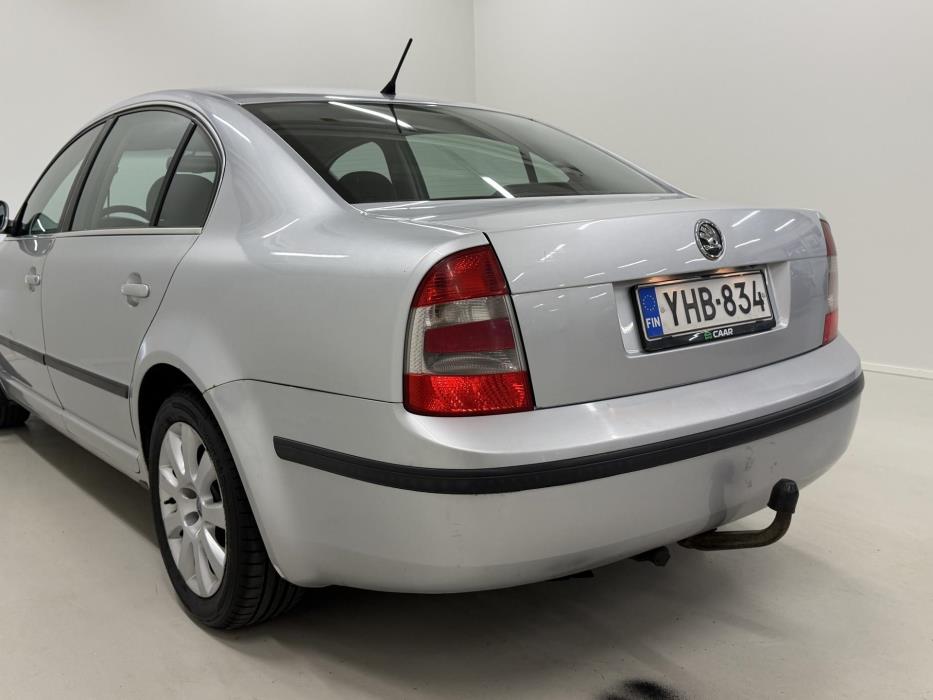 SKODA Superb 2008