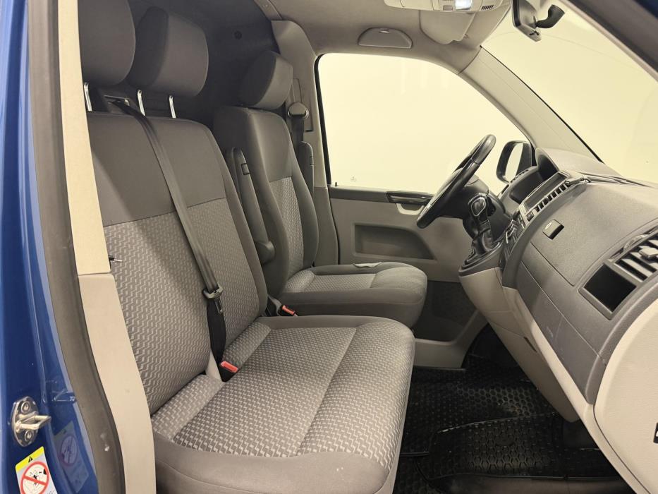 VOLKSWAGEN Transporter 2013