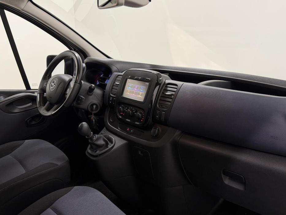 OPEL Vivaro 2018