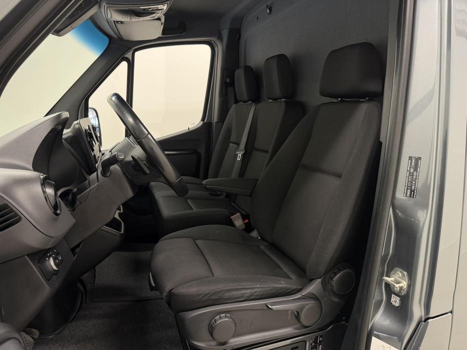 MERCEDES-BENZ Sprinter 2020