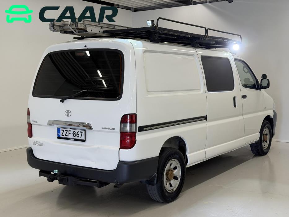 TOYOTA Hiace 2012