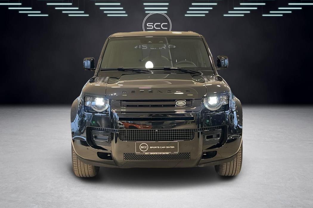 Land Rover Defender 2025
