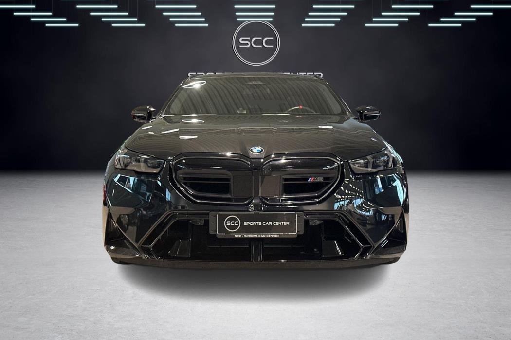 BMW M5 2025