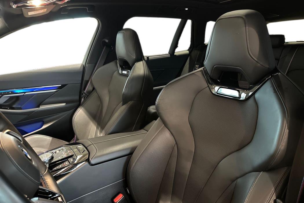 BMW M5 2025